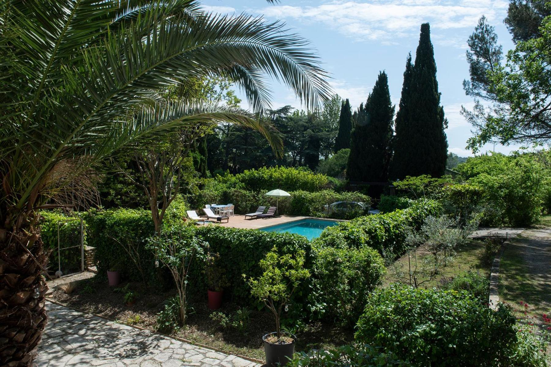 La Villa Plaisance - Maison Et Chambres D Hotes A Proximite De Chateaneuf-Du-Pape Bédarrides Dış mekan fotoğraf