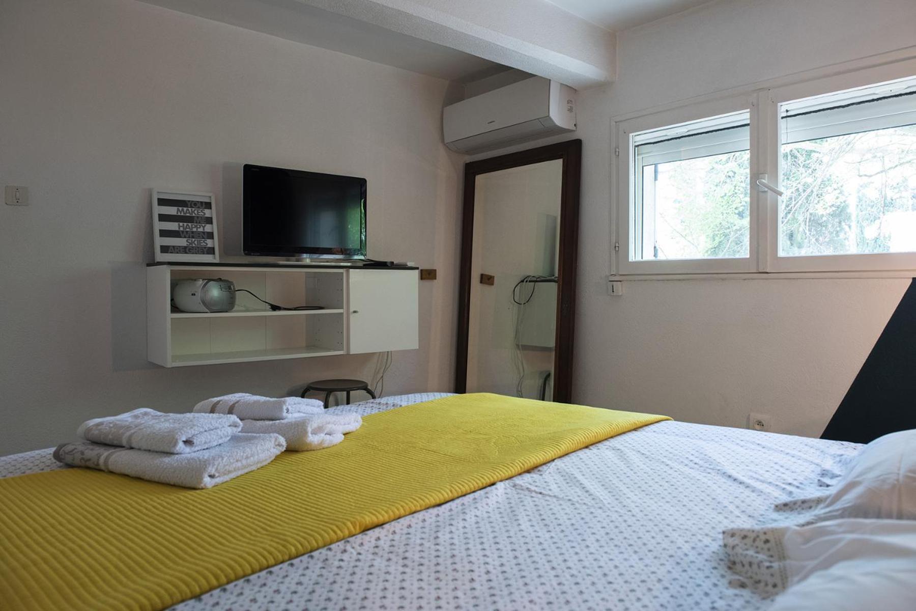 La Villa Plaisance - Maison Et Chambres D Hotes A Proximite De Chateaneuf-Du-Pape Bédarrides Dış mekan fotoğraf